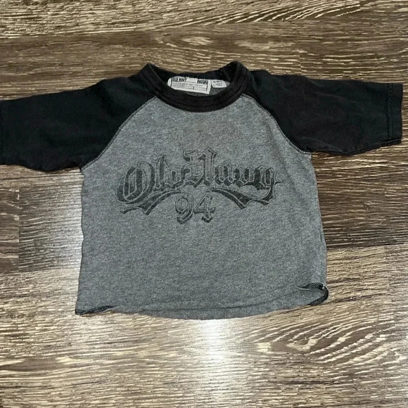 12-18 month quarter length sleeve top - Picture 1 of 1